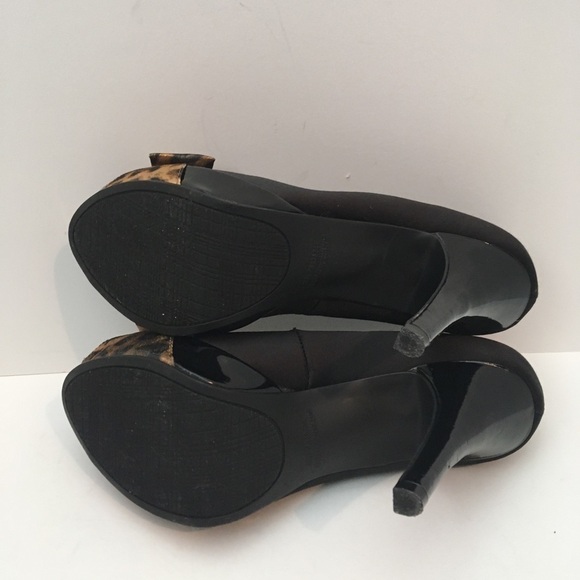 Rampage peep toe black satin high heels with animal print bow size 8 M - Picture 7 of 10